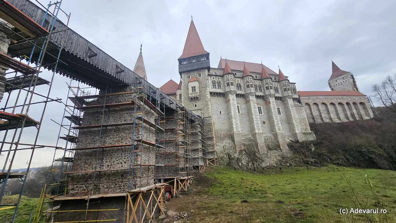 Castelul Corvinilor. Foto: Daniel Guță. ADEVĂRUL