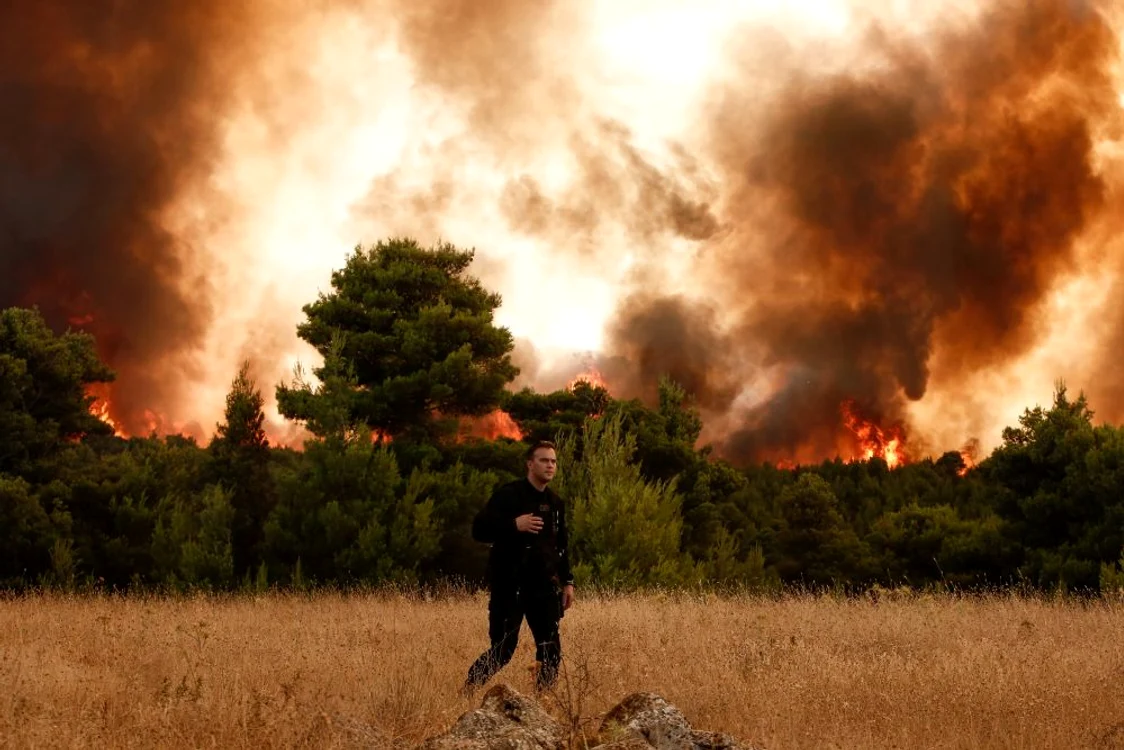 
    Incendiile de pădure se produc în fiecare an în anumite țări precum Grecia și Italia. Anul acesta și Turcia este mistuită de flăcări  