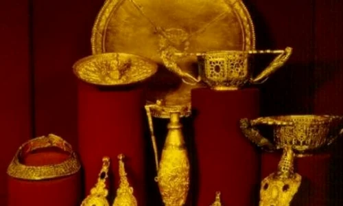 „Cloşca cu puii de aur” ar putea fi expusă la Muzeul de Istorie din Galaţi jpeg