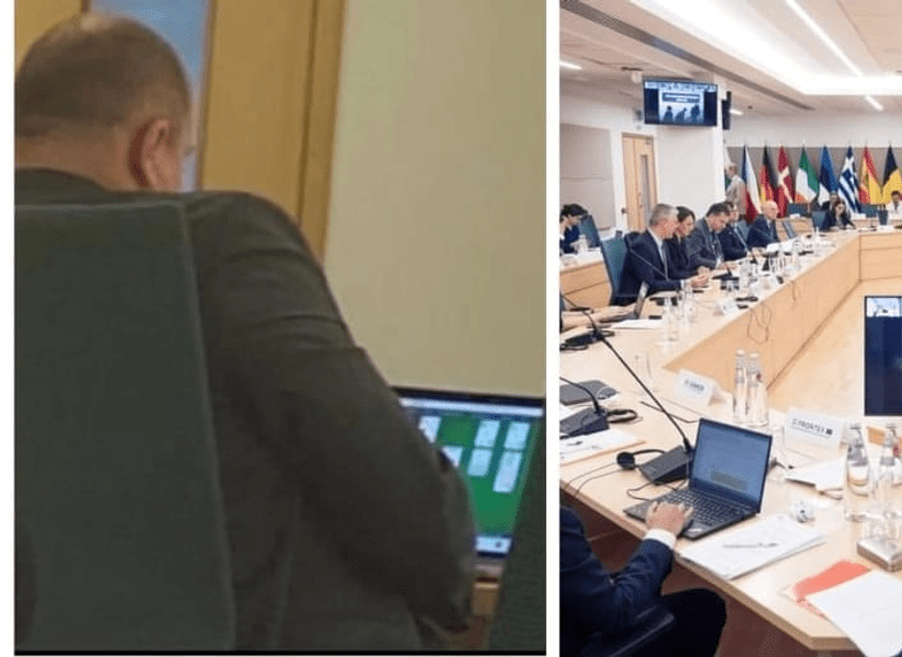 Șeful Inspectoratului pentru Imigrări a jucat Solitaire la o conferință despre migrație