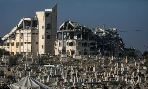 palestineni stramutați in gaza city FOTO EPA EFE jpg