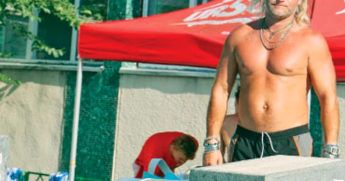 Potec şi Lucas se mută la Izvorani