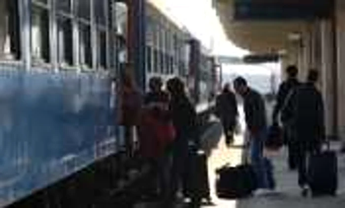 Trenurile sunt pline în preajma sărbătorilor