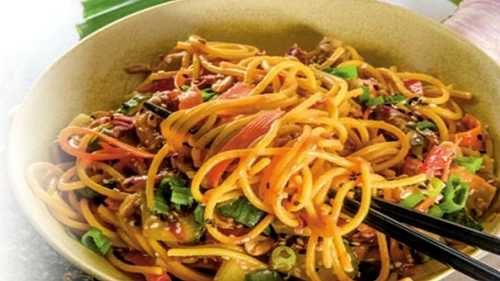 salata de taitei chinezestu jpg