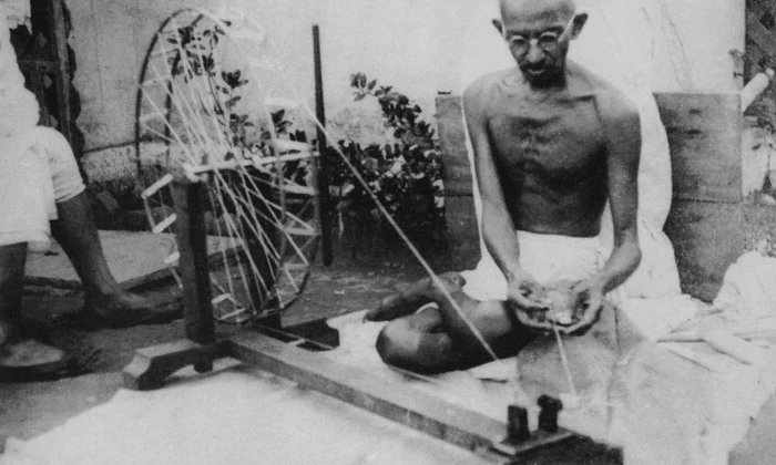 Mărturii de la asasinarea lui Gandhi: «Când a murit, omenirea a plâns» jpeg