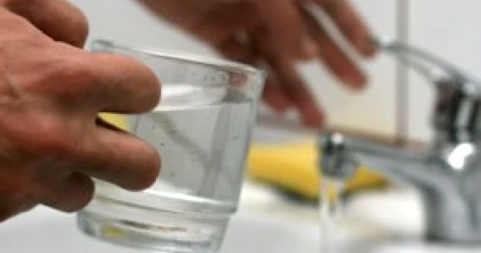 Bacău: Fără apă potabilă în Letea