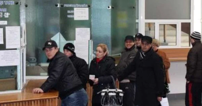 Luna martie este ultima în care se acordă reduceri la plata taxelor