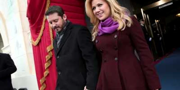 Kelly Clarkson şi soţul ei, Brandon, vor deveni părinţi în 2014 FOTO Reuters