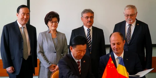 România a semnat cu China acordul pentru realizarea Unităţilor 3 şi 4 de la Centrala Nuclearelectrică de la Cernavodă Sursa Facebook Nuclearelectrica