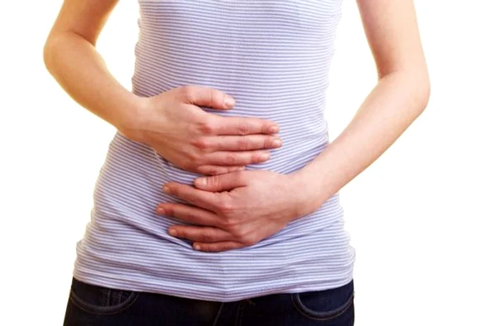 
    Sângerările anormale au loc în 90% din cazurile de cancer endometrial.www.clickpentrufemei.ro  