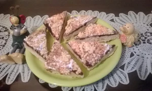 prajitura cu gem de prune si aluat ras jpeg