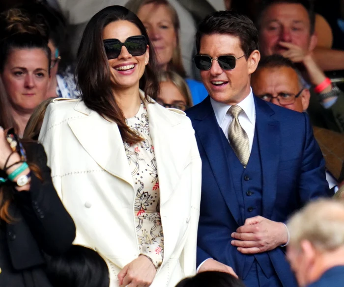 Tom Cruise și Hayley Atwell jpg