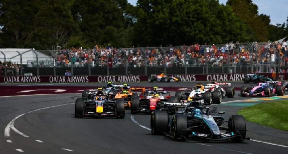 Mercedes domină în Australia: George Russell câștigă Marele Premiu de la Melbourne