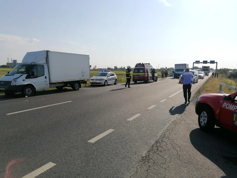 Carambol pe DN2 FOTO ISU Ialomiţa