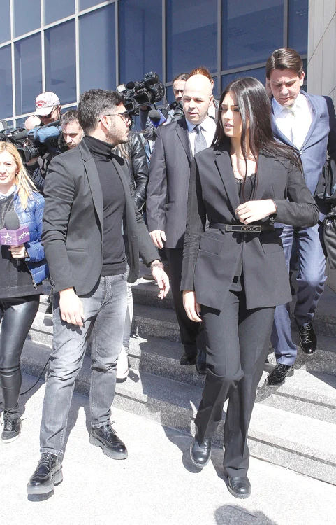 
    Alex Velea şi fosta soţie, Ana  