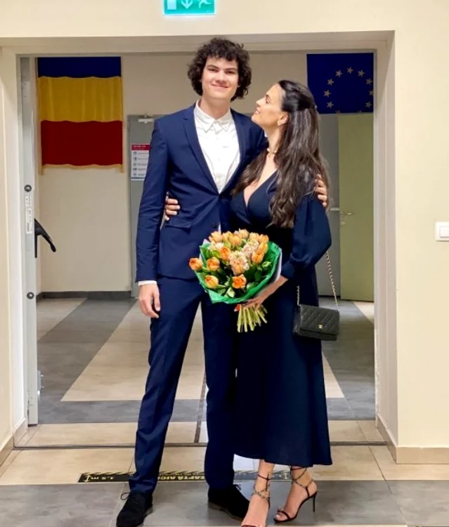 1 serea anca jpg jpeg