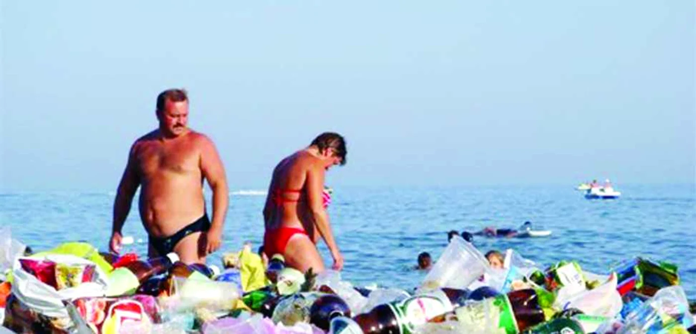 Plajele din Ucraina sunt foarte murdare şi aglomerate