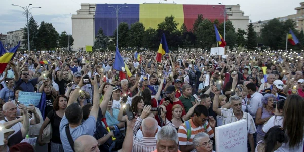 Protest în Piaţa Victoriei FOTO Inquam Photos/Octav Ganea
