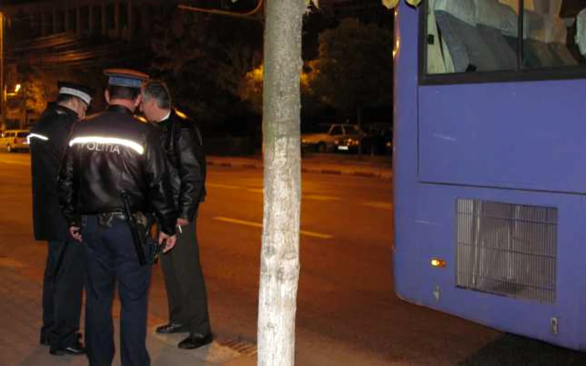 Poliţişti  