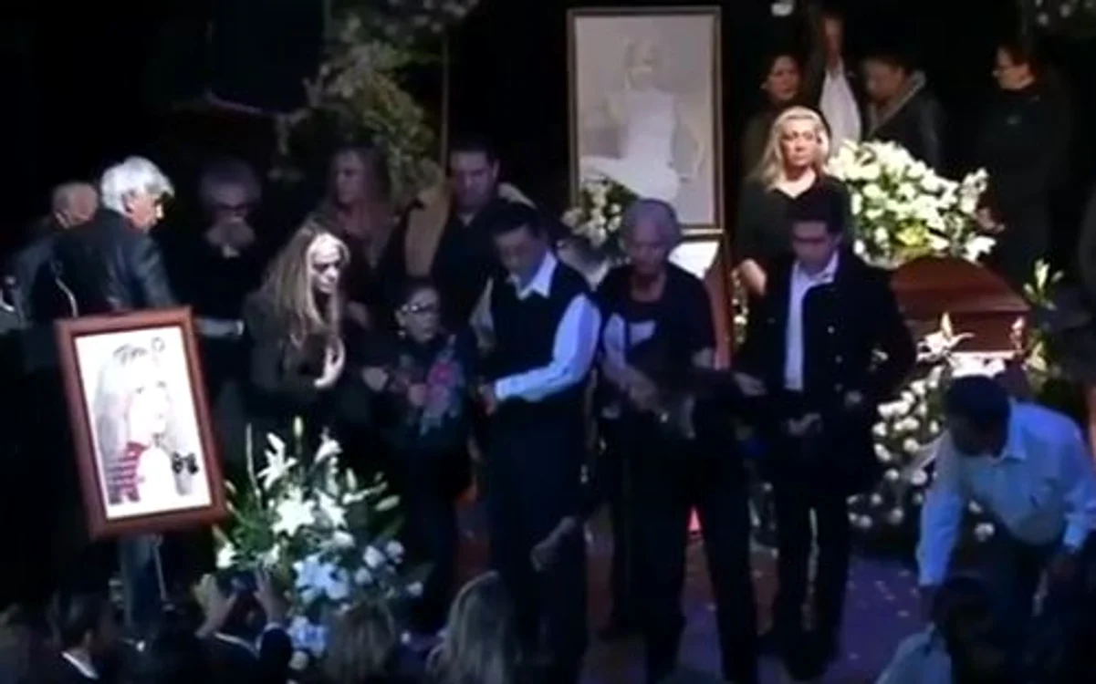 
    Edith Gonzalez a fost înmormântată Foto: Captură Instagram  