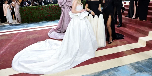  Sydney Sweeney Tory Burch si Kerry Washington participa Met Gala 2022 muzeul Metropolitan de Artă din NewYork FOTO Getty images