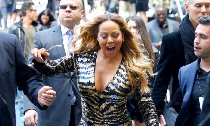 Mariah Carey losing shoe on Red Carpet New York jpeg