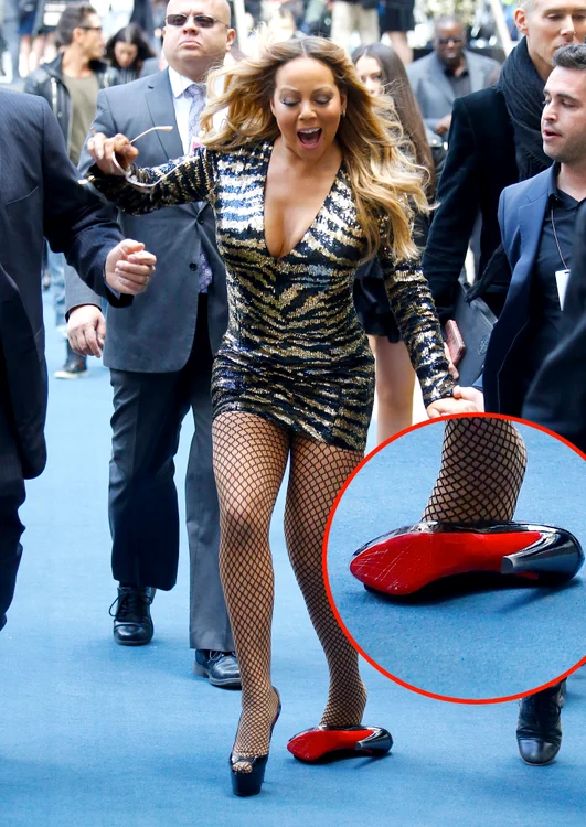 Mariah Carey losing shoe on Red Carpet   New York jpeg