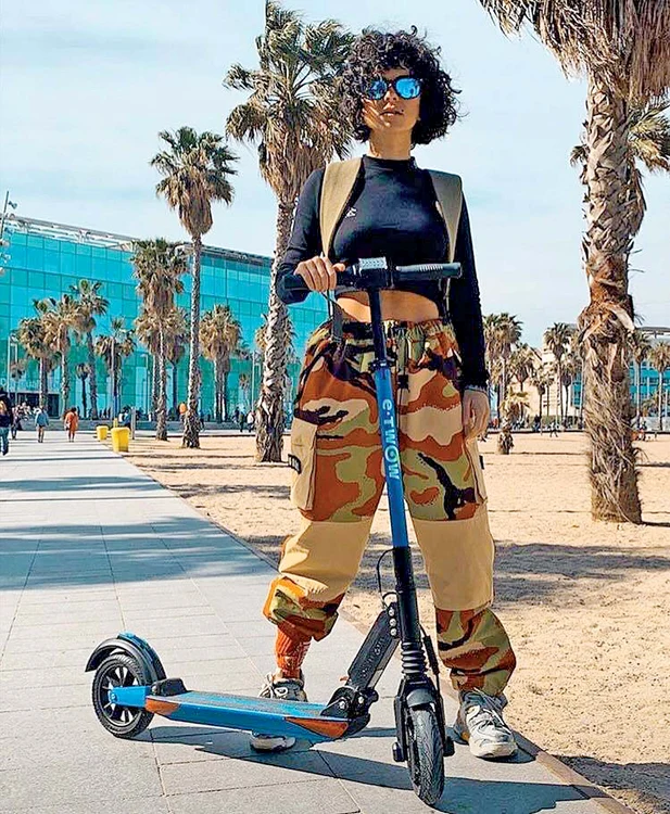 Inna închiriază trotinete în orice ţară s-ar afla