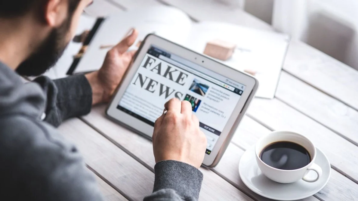 Dezbatere Historia: Fake news, de la Războiul Rece la războiul hibrid | VIDEO jpeg