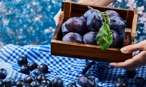 Prune  Foto Freepik com jpg