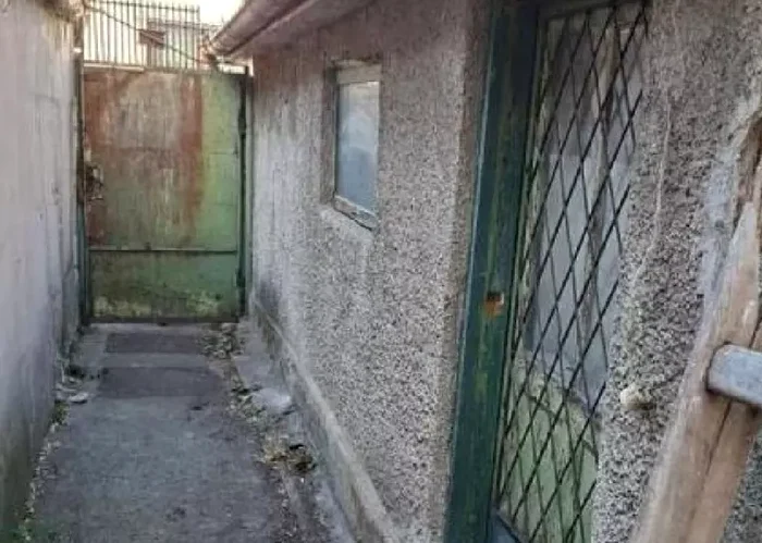Garajul are curte FOTO: imobiliare.ro