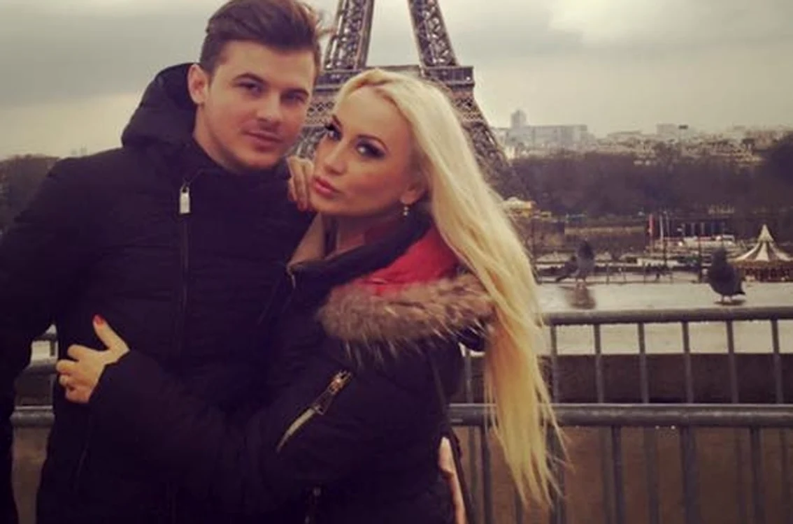 
    Simona Trașcă și logodnicul ei au petrecut momente romantice în ParisFoto: Facebook   