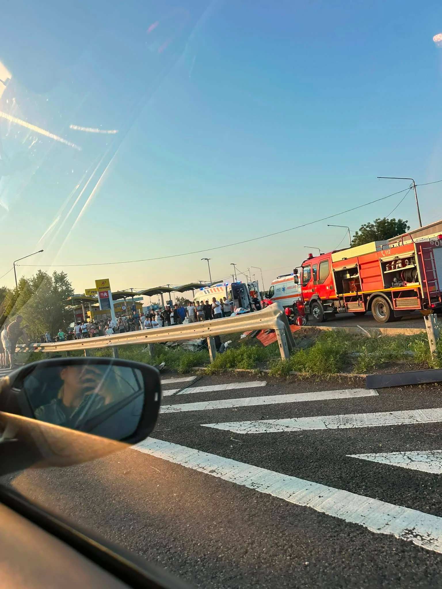 Tragedie pe Autostrada Soarelui: o persoană a murit, iar alte trei au fost rănite. Cozi de trei kilometri spre litoral