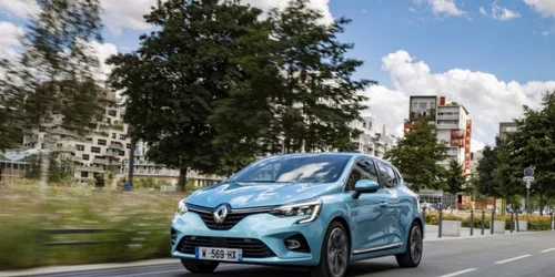 clio e-tech hybrid
