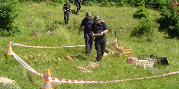 Grenada va fi distrusă în condiţii de siguranţă Foto.arhivă Adevărul