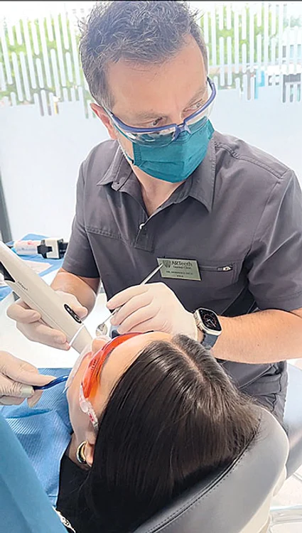Dr. Paul Dobrescu ne-a vorbit  despre implantul dentar