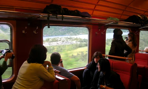 Un tren cît o ţară întreagă jpeg