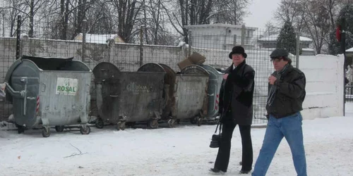 Licitaţia pentru salubritatea oraşului este blocată de contestaţii