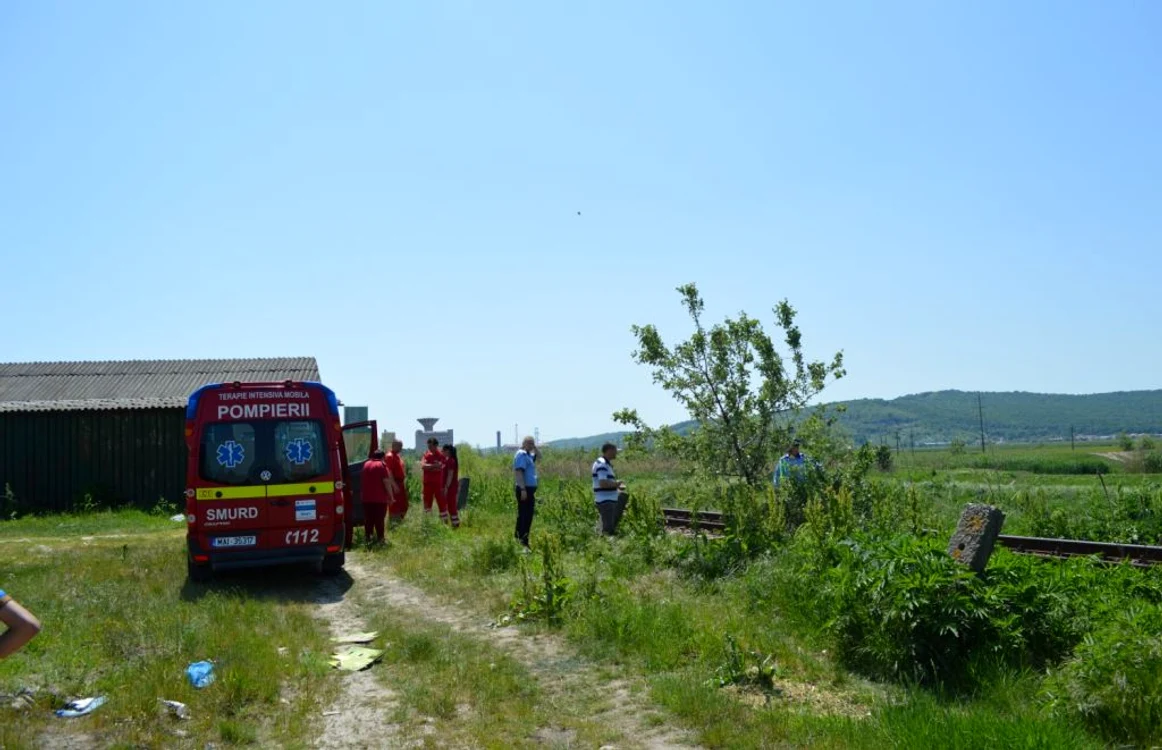 Poliţiştii fac cercetări la faţa locului