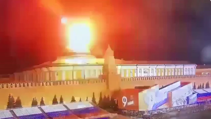 Drona explodând deasupra Kremlinului FOTO Captură video
