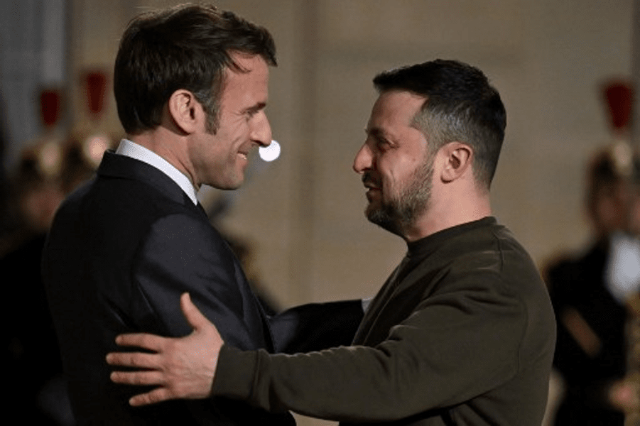 Ucraina speră într-o vizită a președintelui francez Emmanuel Macron în martie