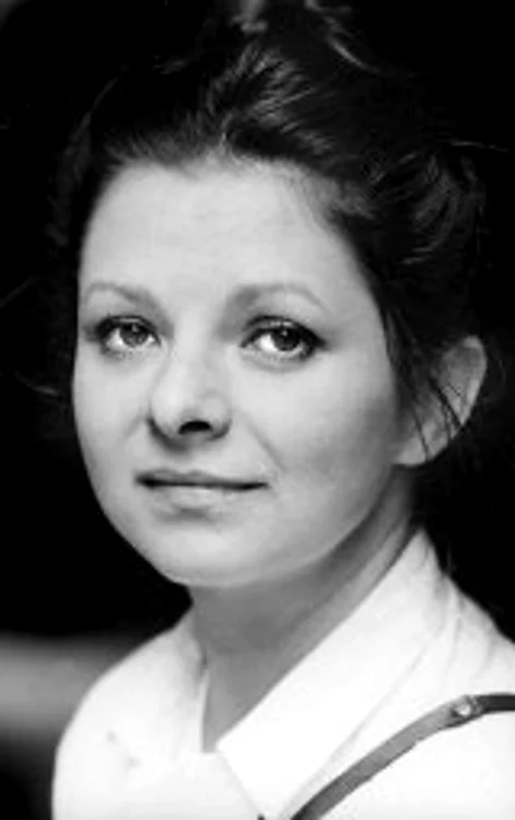 Mariana Mihuţ, în tinereţe