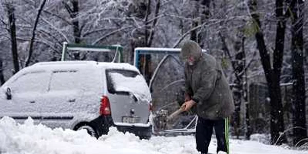 Prima zăpadă din Chişinău se va topi duminică