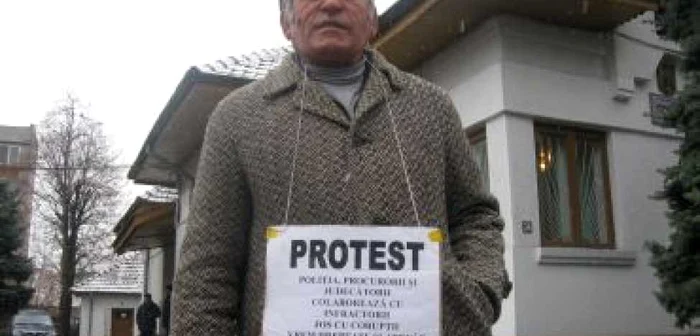 Protestatarul Gheorghe Popescu este nemulţumit de justiţie