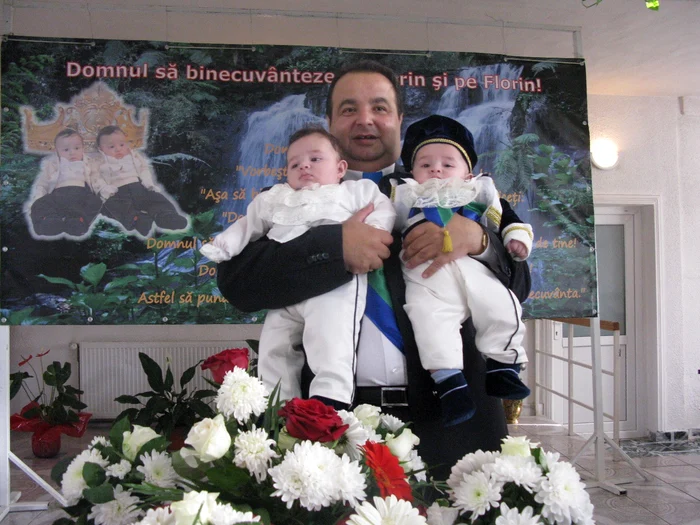 Florin Cioabă a fost binecuvântat al doilea de bunicul săuFoto Pro Tv