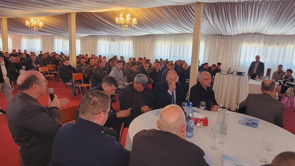 Sute de fermieri cer sistem antigrindină în sudul Olteniei. „Republica Moldova a acoperit aproape integral cu puncte de lansare”