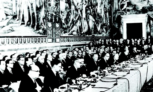 Tratatul de la Roma s a semnat în alb jpeg