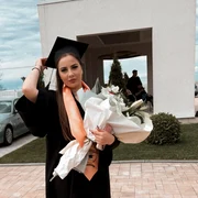 teodorra coleci, admisa cu cea mai mare medie la asistenta medicală generala UMF craiova foto arhiva personala (3) jpeg