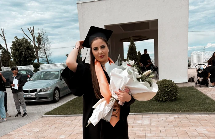 Teodora Coleci a absolvit Liceul Teoretic „Ioniță Asan” Caracal FOTO: arhiva personală
