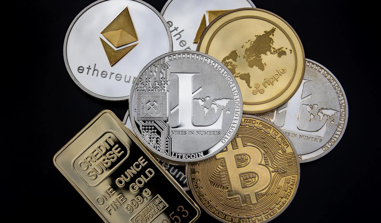 Bitcoin a scăzut cu o treime din valoare de la începutul anului